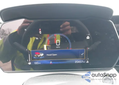 2025 Chevrolet Trax Fwd Lt z USA, uszkodzony, nr VIN KL77LHEP3SC172757